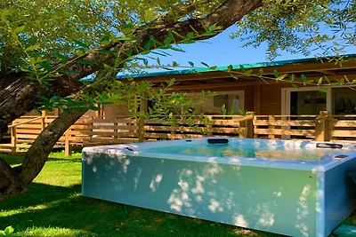 Mobilehome mit Whirlpool im Caravanpark della