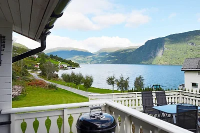 4 Personen Ferienhaus in Utvik-By Traum