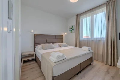 Moderne Ferienvilla mit privatem Pool