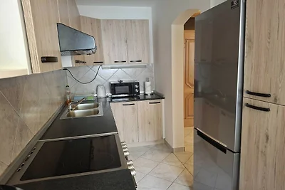 Luce Hilltop Cozy Apartment - Two Bedroom...