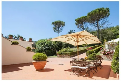 Villa Collesole 12 Komfortable Ferienresidenz