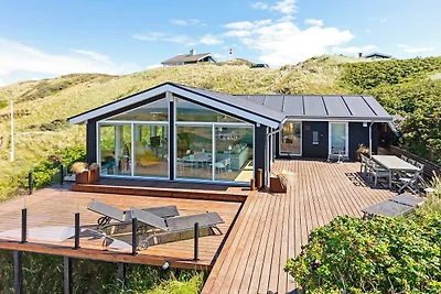 6 person holiday home in Løkken