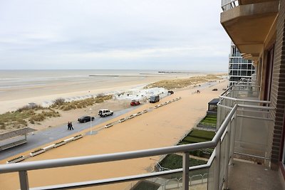 Appartement in Nieuwpoort met zeezicht