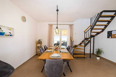 Familienurlaub mit Pool und Terrasse