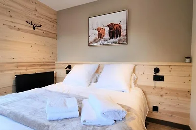 4 camere per 9 persone