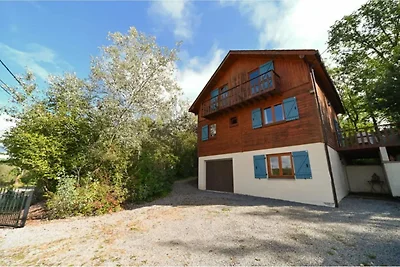 Chalet in Biron f�r 8 Personen