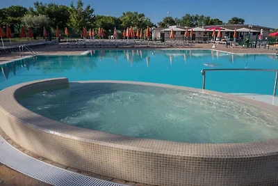 Ferienpark Garda Village Maxicaravan