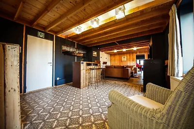 Schönes Ferienhaus in Gesves, umgeben von...
