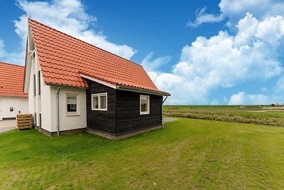 Modernes Ferienhaus in Strandnähe