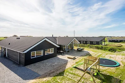 18 Personen Ferienhaus in Ringkøbing