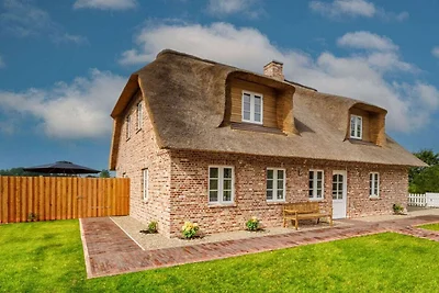 Ferienhaus in Pellworm mit Schwimmbecken