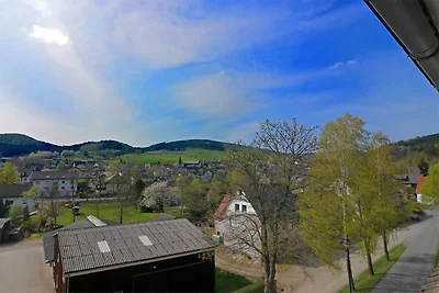 Idyllisches Ferienhaus im Wald in Liesen