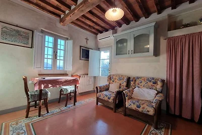 Wohnung in Orbicciano mit Pool