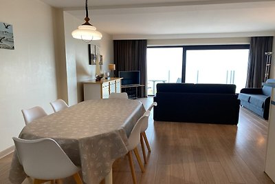 Appartamento a Nieuwpoort con terrazza