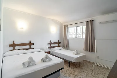 Villa in Nerja nahe Burriana Strand