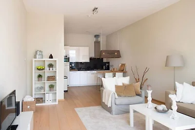Appartamento moderno con vista sul porto