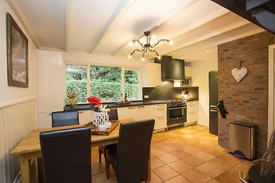 Schönes Ferienhaus mit Whirlpool