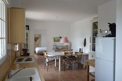 Villa mit WiFi, in natürlicher Umgebung