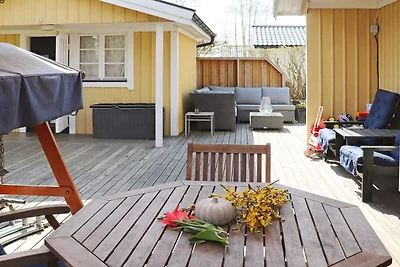 6 Personen Ferienhaus in LAHOLM-By Traum