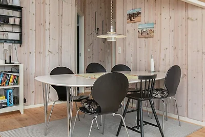 9 Personen Ferienhaus in Væggerløse-By Traum