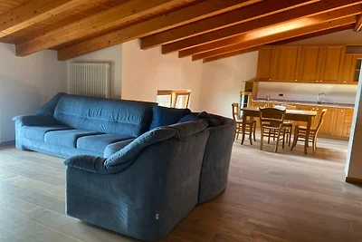 Schöne Apartmentvilla in Limone Sul Garda