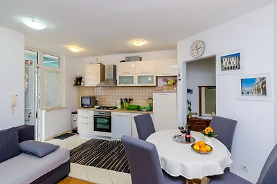 Apartments Captain - Superior One Bedroom Apa...