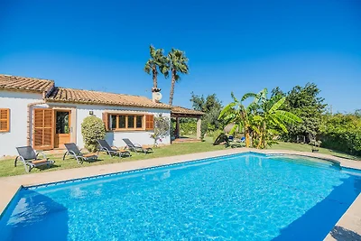 Villa mallorquina contemporánea para 6...