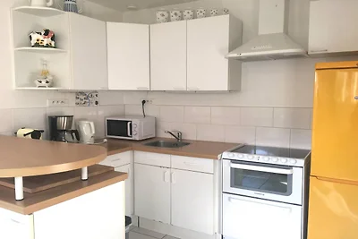 Strandwohnung mit sonniger Terrasse