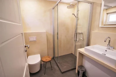 Modern eingerichteter Doppelbungalow mit Terr...