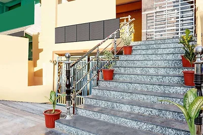 Super Hotel O Vizianagaram vicino alla stazio...