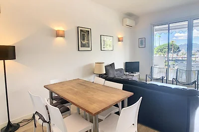 Apartment an der La Croisette mit Meerblick