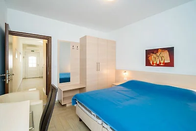 Villa Samba - Studio Apartment with Balcony a...
