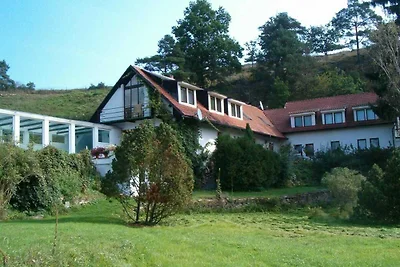 Casa a Bechyně con Piscina e Percorsi