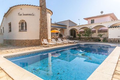 Fantastisches Ferienhaus mit privatem Pool in...