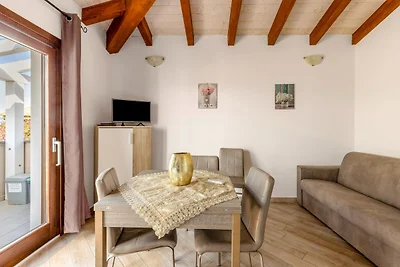 Apartment in Badesi mit Balkon