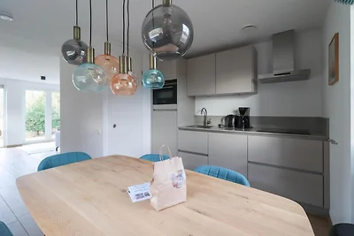 Eleganter Bungalow am Wasser für 6 Personen