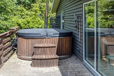 7 osob apartament w Hals