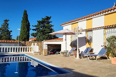 Ferienhaus in Vinaros mit Schwimmbecken
