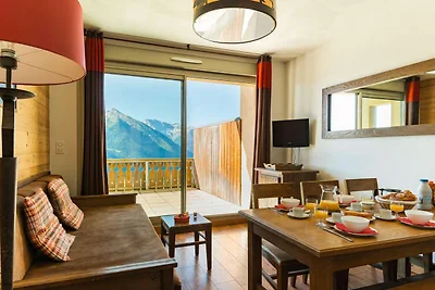 Ein Schlafzimmer mit Nische für sechs Persone...