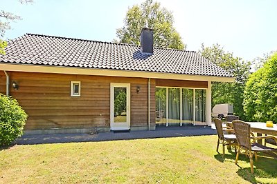 Wunderschönes Ferienhaus mit Sauna in Reutum,...