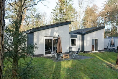 Schöner Bungalow am Kootwijkerzand.
