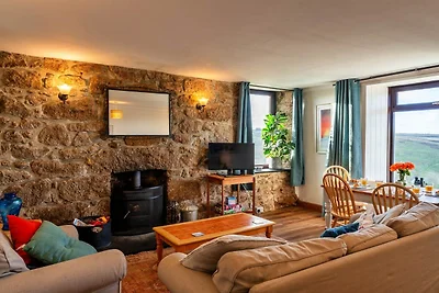 Sea-view cottage in Sennen, No Deposit