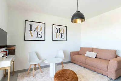 Moderne Maisonette mit Terrasse mit Meerblick