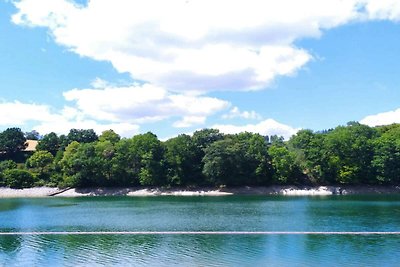 Casa vacanze sul lago di Henne con terrazza