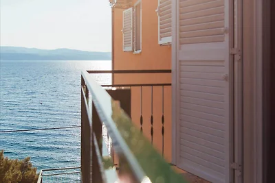 Apartment mit Balkon und Meerblick
