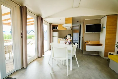 Chalet am Maurik-See mit Hängematte