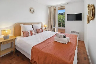 Appartement 2BR/4P-Balkon Saint-Tropez