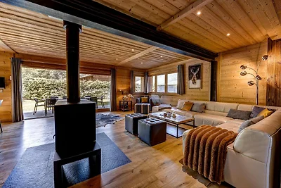 Chalet with Hot Tub & Sauna near Chamonix...