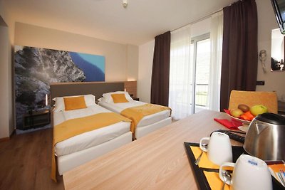 Apartment in Riva del Garda near Lake