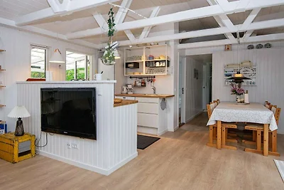 6 person holiday home in Glesborg